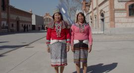 Olinda Silvano y Silvia Ricopa, artistas peruanas que pintaron un mural en Matadero Madrid en el marco de la feria Arco 