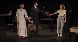 El Teatro Español recuerda la figura de Pedro Salinas en la obra 'Amor, amor, catástrofe'