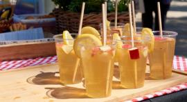 La limonada es una bebida típica de nuestras verbenas 