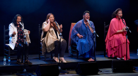 La gala de homenaje a Camarón '30 años. Las mujeres cantan al mito'  fue el espectáculo que más interés concitó del festival©Fernando Tribiño-Madrid Destino