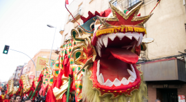 El Pasacalles del Año Nuevo chino recorrerá Usera el domingo 22 con más de 600 artistas 