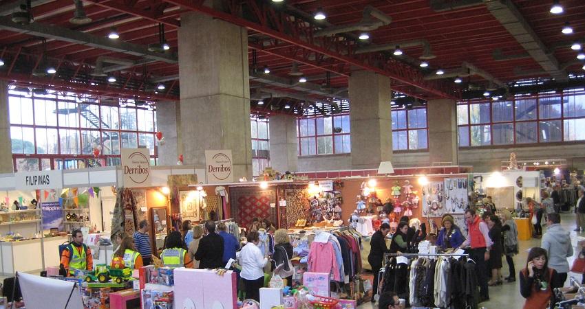 You’ll find decorative items, fashion, antiques and food and drink in the Glass Pavilion