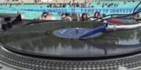 Oír electrónica bajo el agua: la piscina de San Blas se convierte en un festival