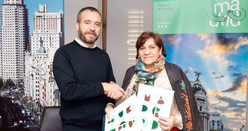 Firma del acuerdo para el Premio Mejor Visita Guiada de Madrid 