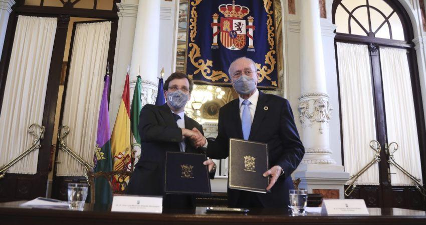 Madrid y Málaga sellan dos acuerdos para potenciar la transformación digital y el crecimiento turístico