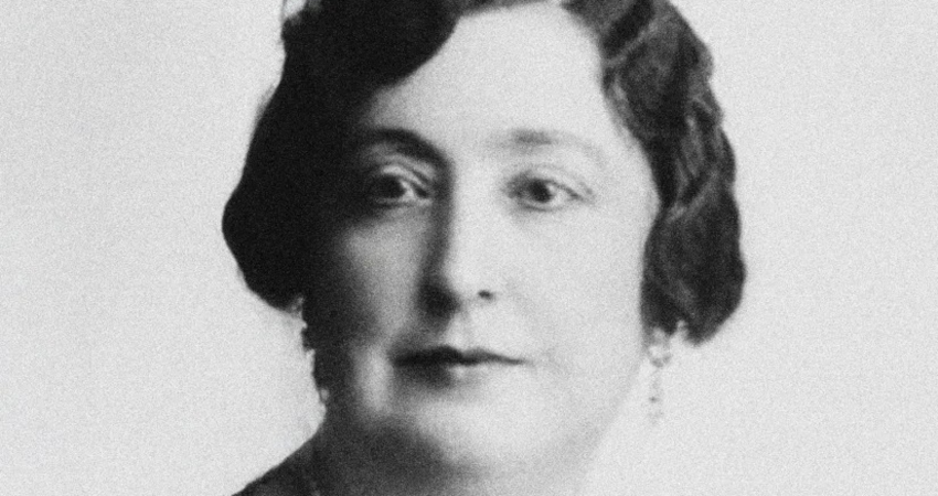 La periodista y escritora Carmen de Burgos