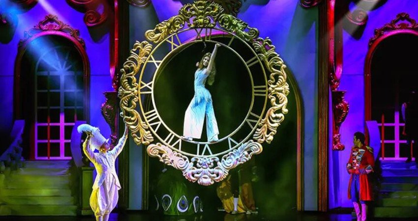 Imagen del espectáculo ‘Cenicienta’, de la compañía La Fiesta Escénica