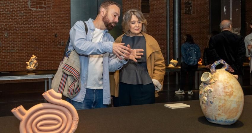Imagen de la inauguración de ‘El botijo revisitado’ en la Central de Diseño de Matadero Madrid