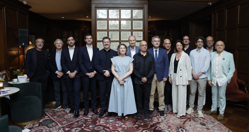 La delegada de Cultura, Turismo y Deporte, Marta Rivera de la Cruz, presenta la programación especial para celebrar el centenario de la Generación del 27
